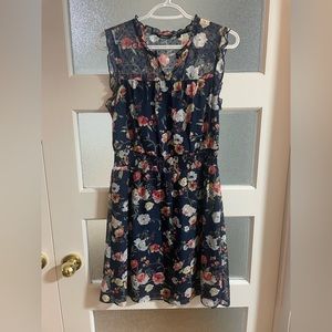 Floral sleeveless dress